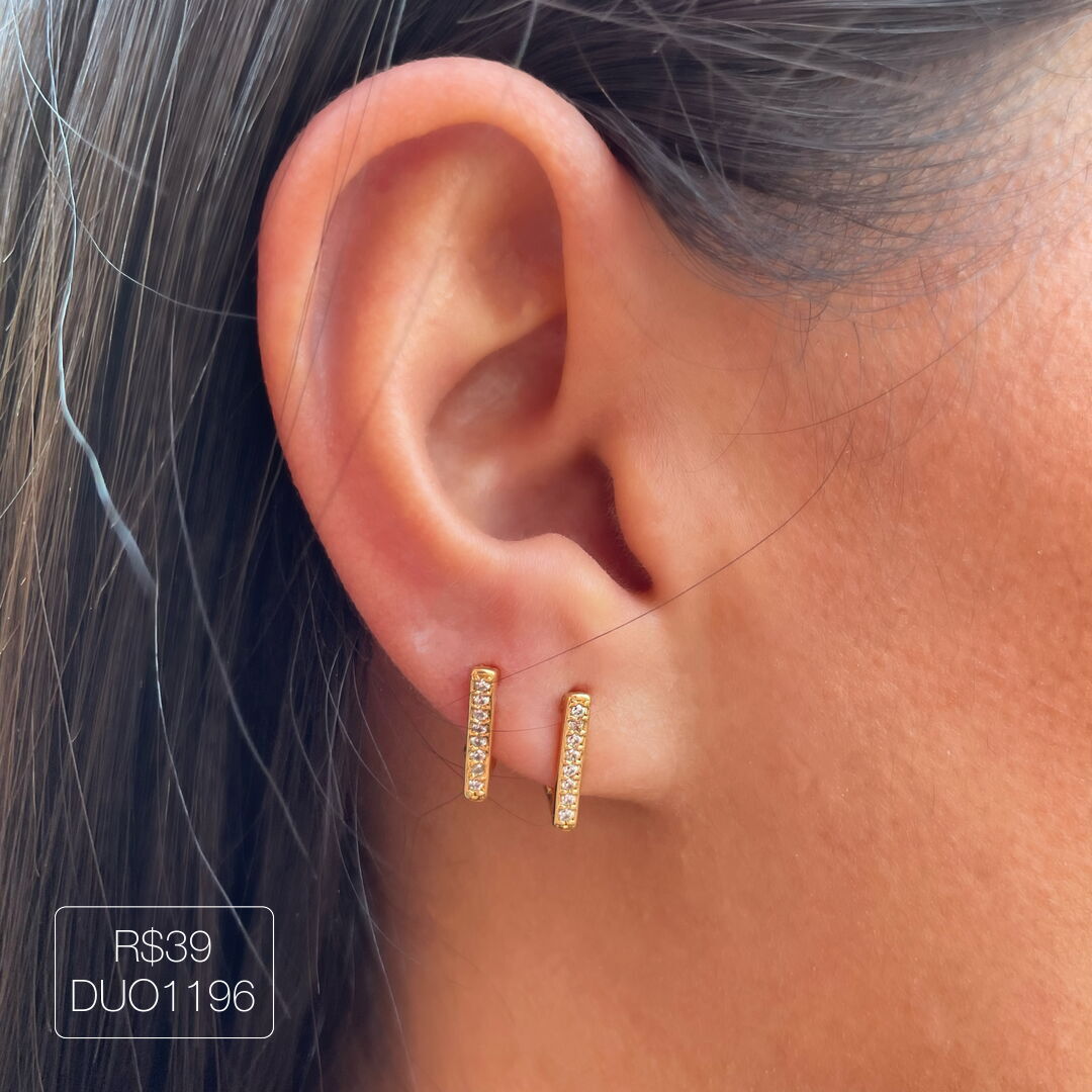 Duo Argola Triângulo Cravejado Cristal Dourado